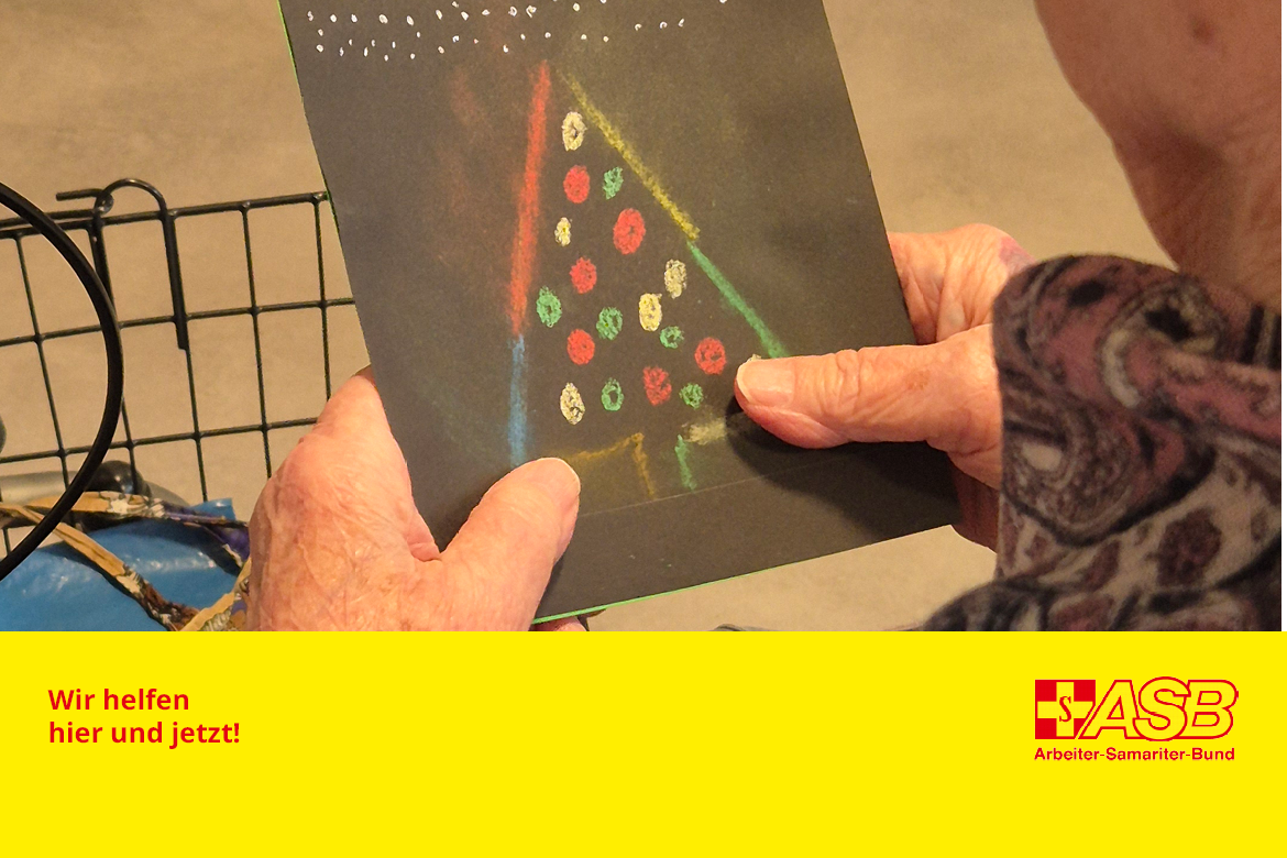 Kleine Karten, große Wirkung: Weihnachtsfreude im ASB Pflegeheim Rembrandtstraße