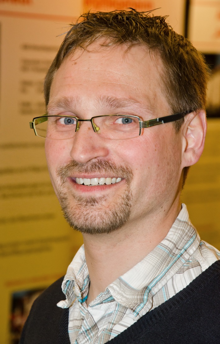 ASB_Festveranstaltung_25_Jahre_Leiter_Ahner.jpg