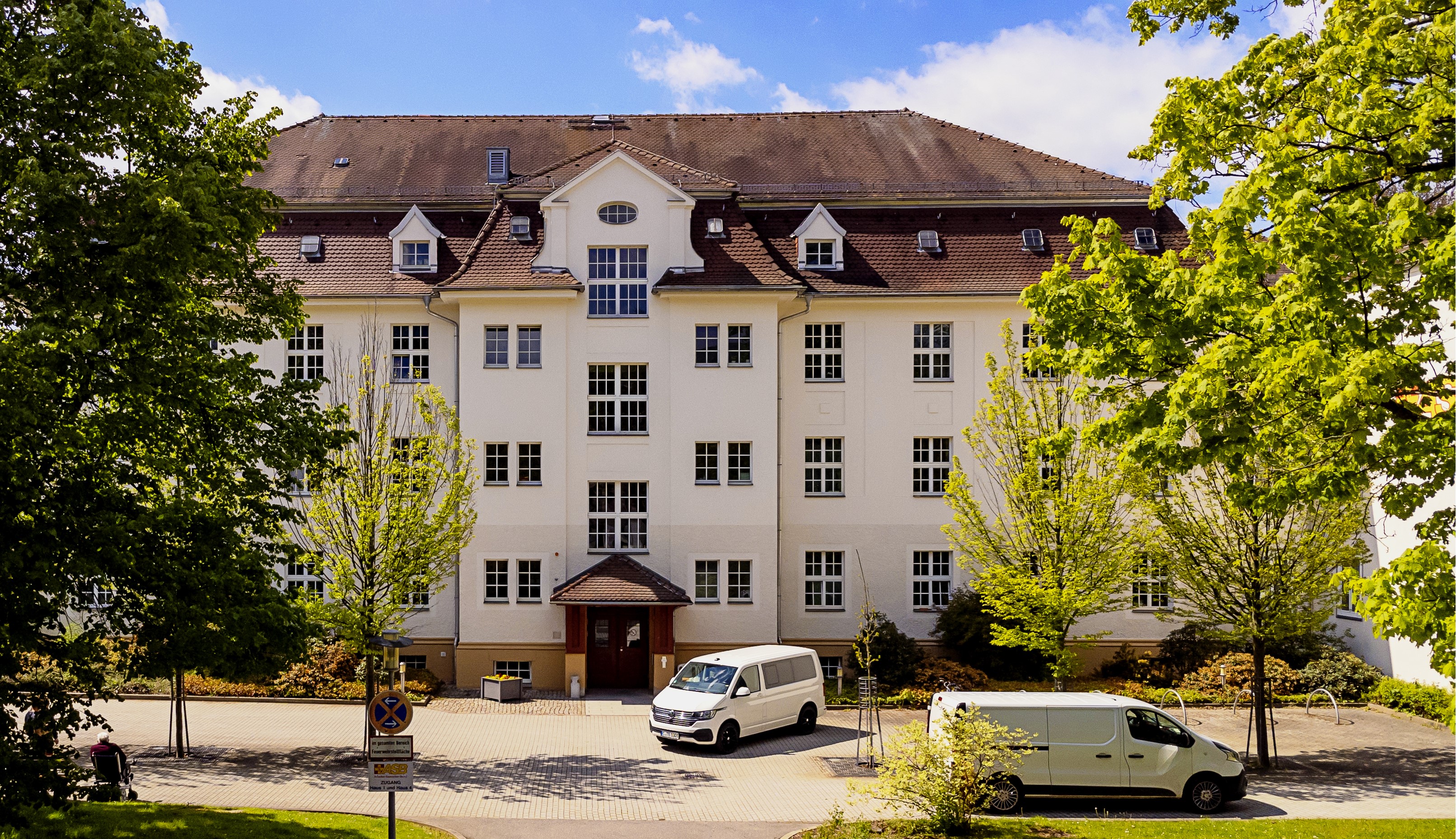 dmf_20240426_0631-2.jpg